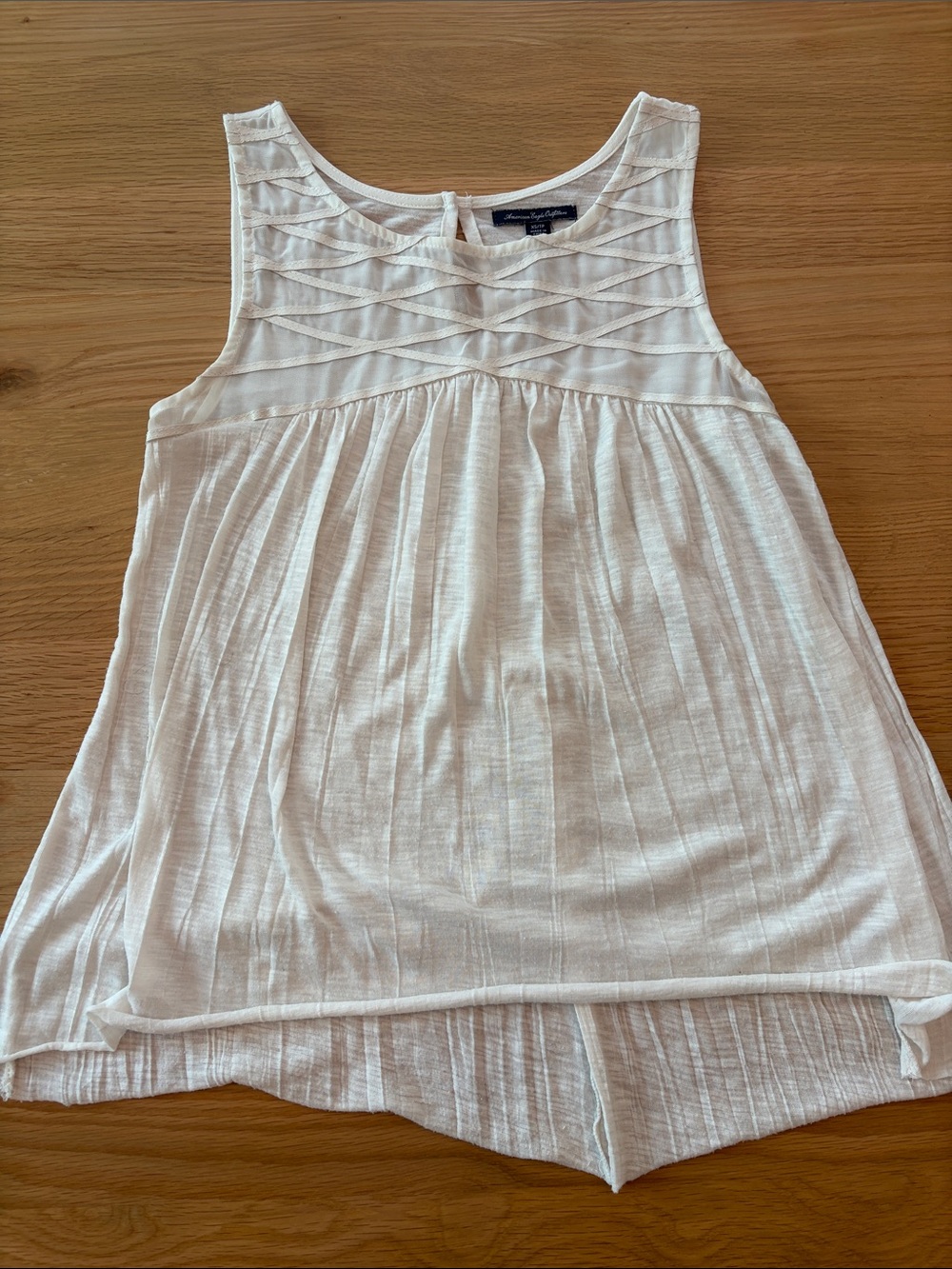 American Eagle Outfitters White Sleeveless Pintuck Tank
